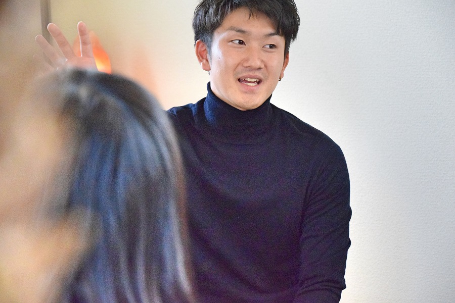 高校生ライターが直撃！「こういう仕事がしたかったと、気付くために」